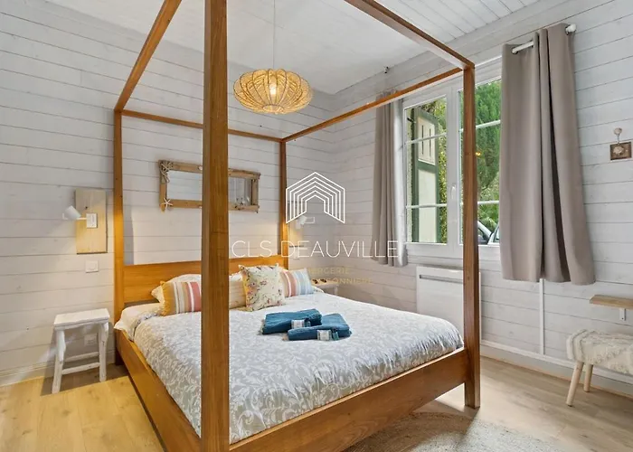 Bois Corail Maison De Jardin, Vue & Vakantiehuis Trouville-sur-Mer