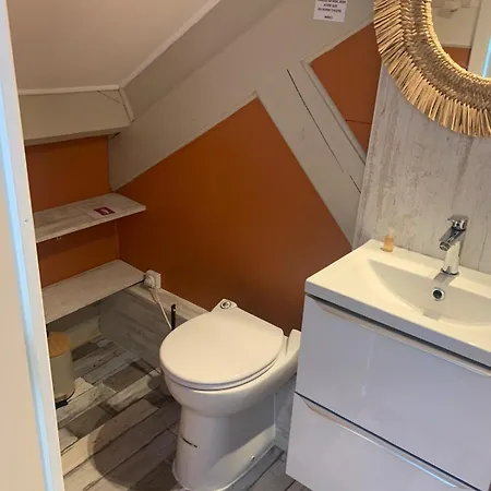 Bois Corail Maison De Jardin, Vue & Trouville-sur-Mer