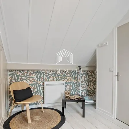 Bois Corail Maison De Jardin, Vue &