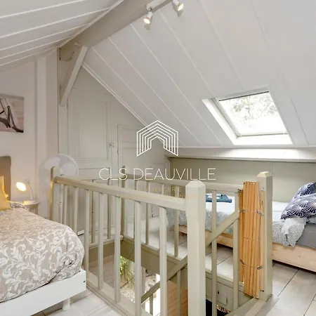 Bois Corail Maison De Jardin, Vue & *