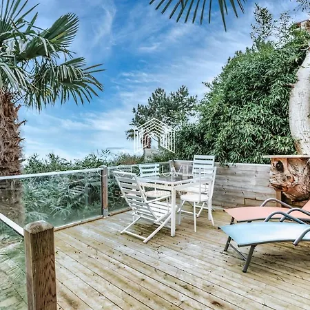 Сasa de vacaciones Bois Corail Maison De Jardin, Vue &