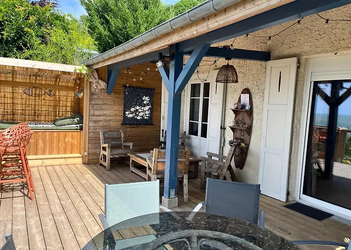 Bois Corail Maison De Jardin, Vue & Casa vacanze *