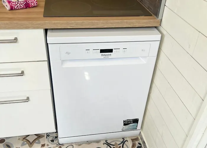 Bois Corail Maison De Jardin, Vue & Trouville-sur-Mer